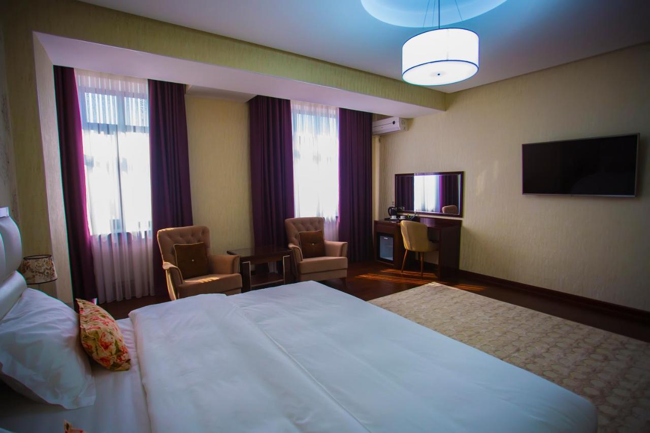 Hotel Ayni دوشانبي المظهر الخارجي الصورة