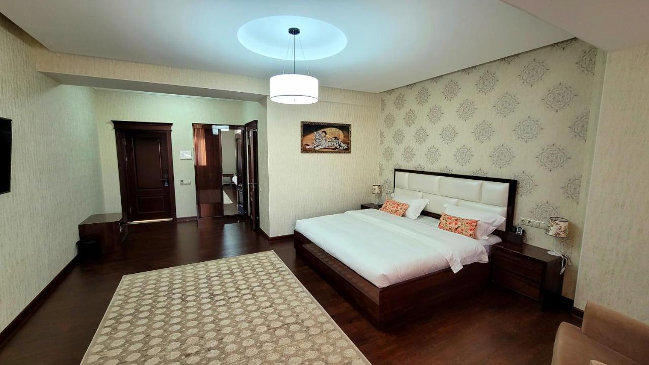 Hotel Ayni دوشانبي المظهر الخارجي الصورة