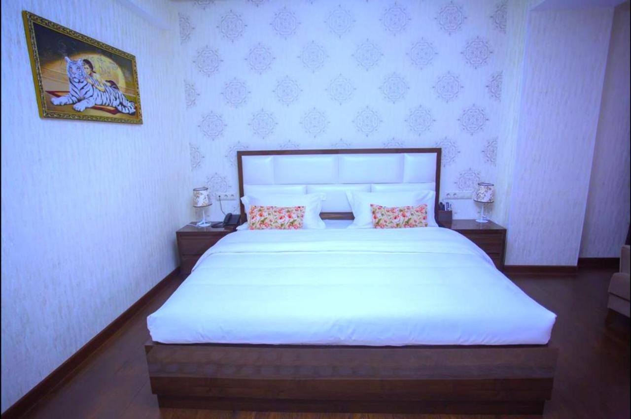 Hotel Ayni دوشانبي المظهر الخارجي الصورة